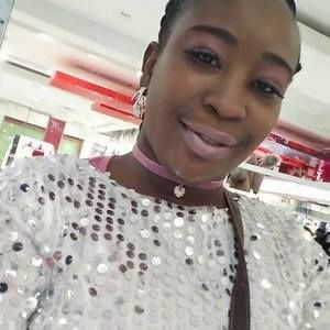 Meet your Posher, Shalandra